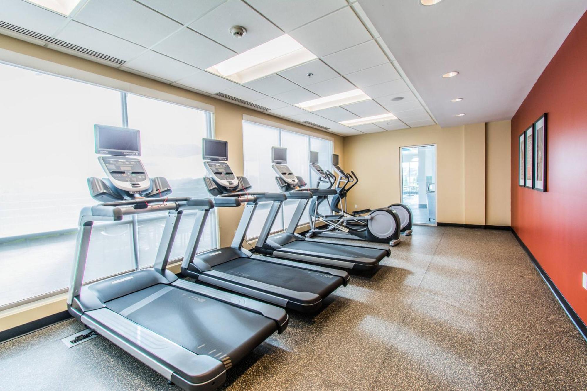 Towneplace Suites By Marriott Evansville Newburgh Extérieur photo